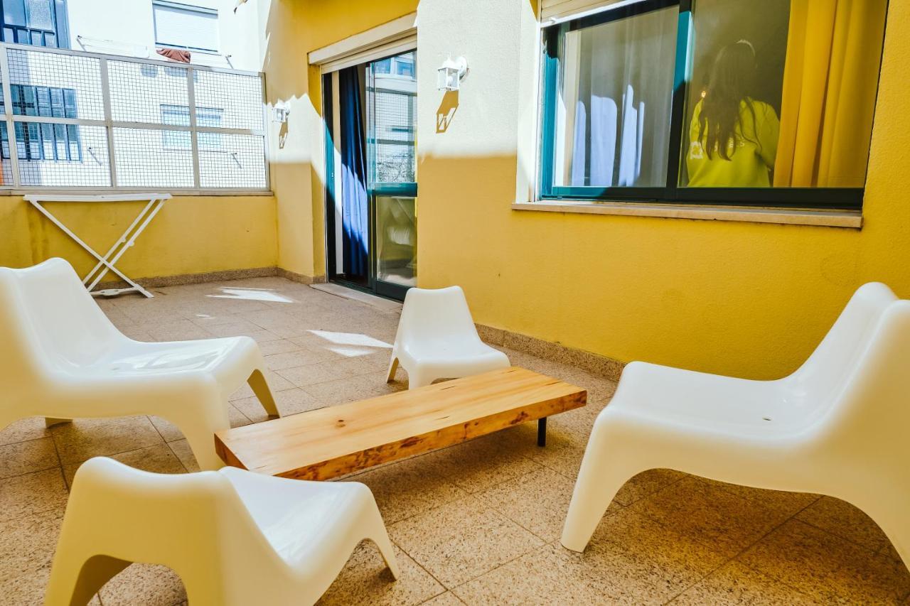 Help Yourself Hostels - Restelo Lisboa Exterior foto