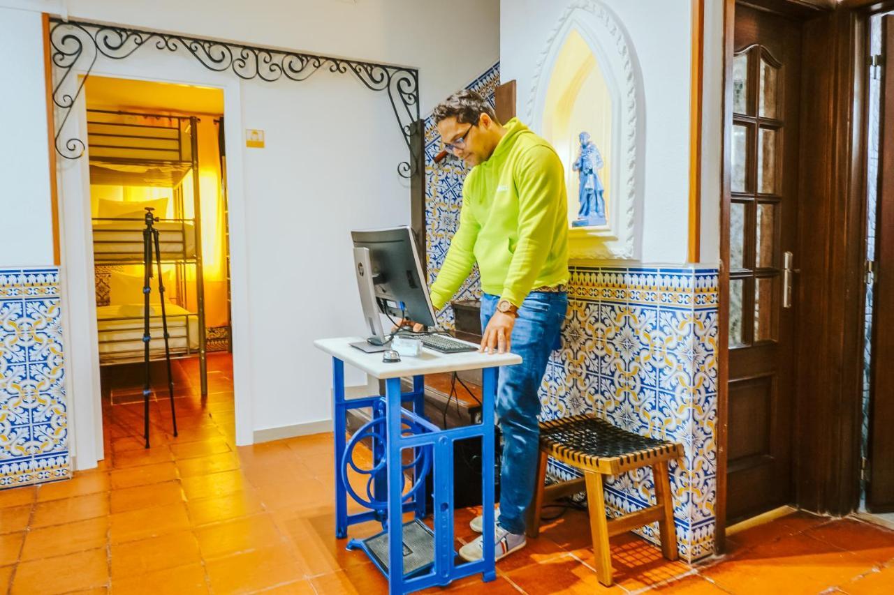 Help Yourself Hostels - Restelo Lisboa Exterior foto